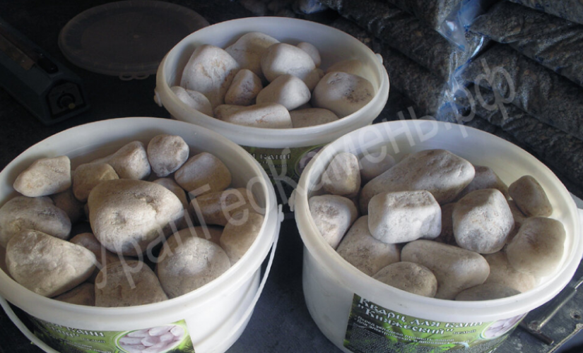 Камни для бани Кварц окатанный 15кг в Сочи