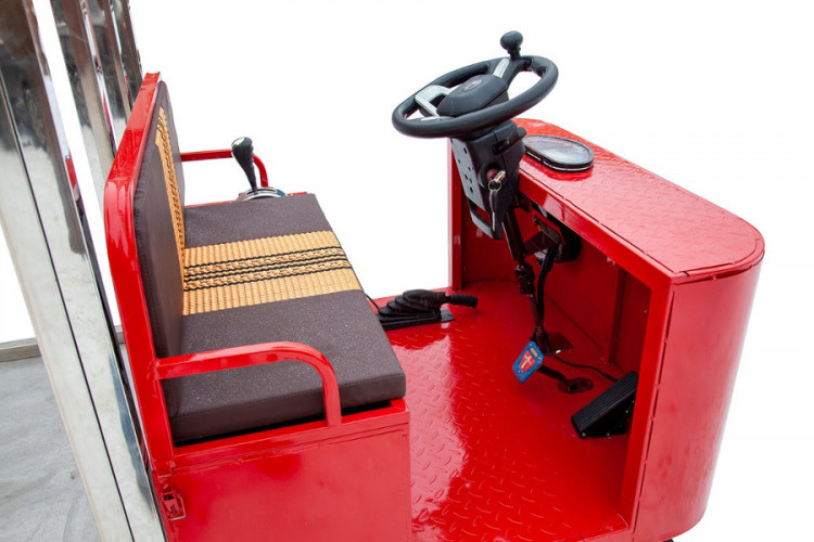 Грузовая электрическая тележка RuTrike КАРА в Сочи