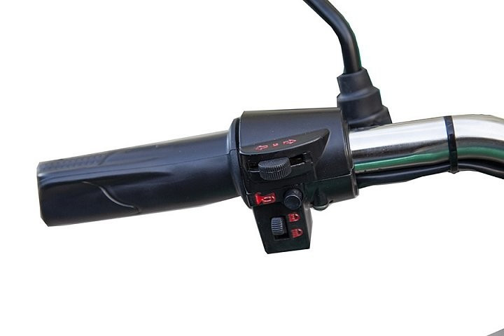 Грузовой электрический трицикл RuTrike Вояж К1 в Сочи