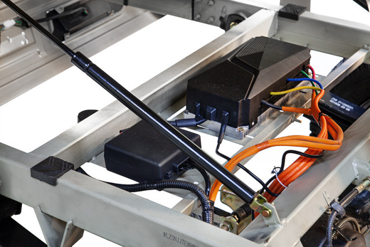 Грузовой электротрицикл Rutrike Эксперт ПРО Плюс 2200 в Сочи